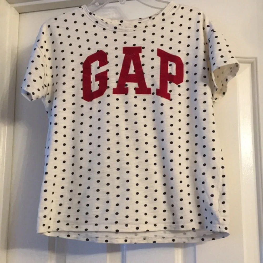 Gap t-shirt, size M(8-9)
